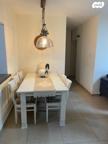 דירת גן, מנשה צלח 20, קרית מנחם בגין, רמלה