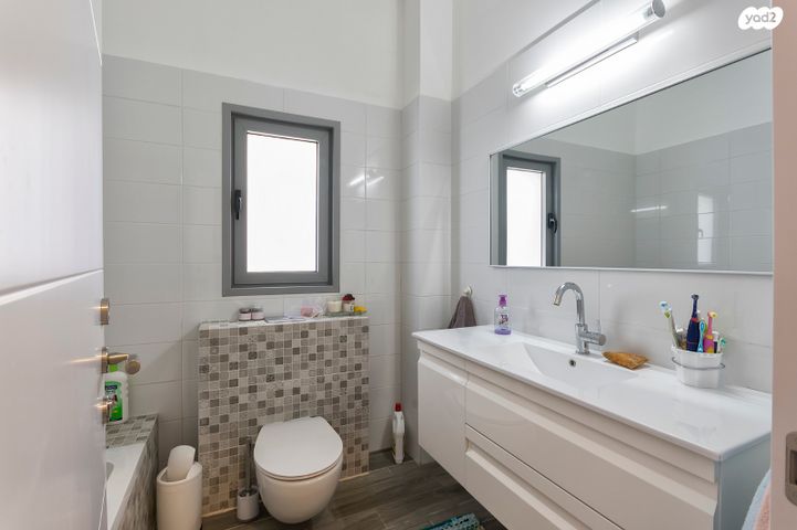 דירת גן, השונית 6, נאות רבין, יבנה