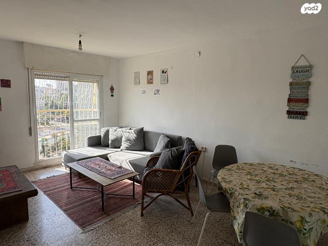 דירה, פסח חברוני 118, קרית היובל, ירושלים