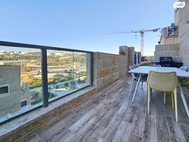 דירת גן, הארי טרומן 55, רמות, ירושלים