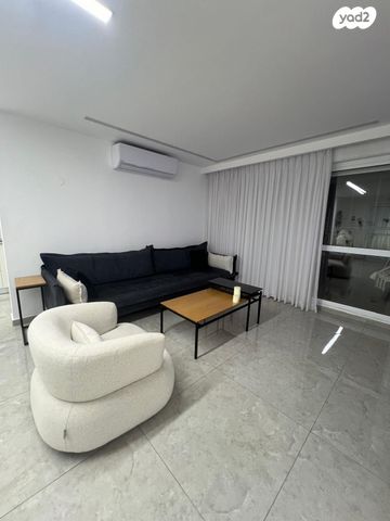 דירה, שונית 1, קרית מנחם בגין, רמלה