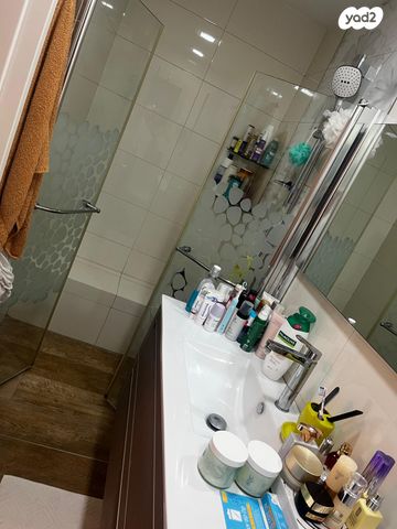 דירה, רחל 10, מרכז העיר, סביניה, הוותיקה, קרית ביאליק