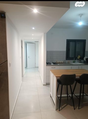 גג/ פנטהאוז, נחל קדרון 37, פארק הנחל, באר שבע