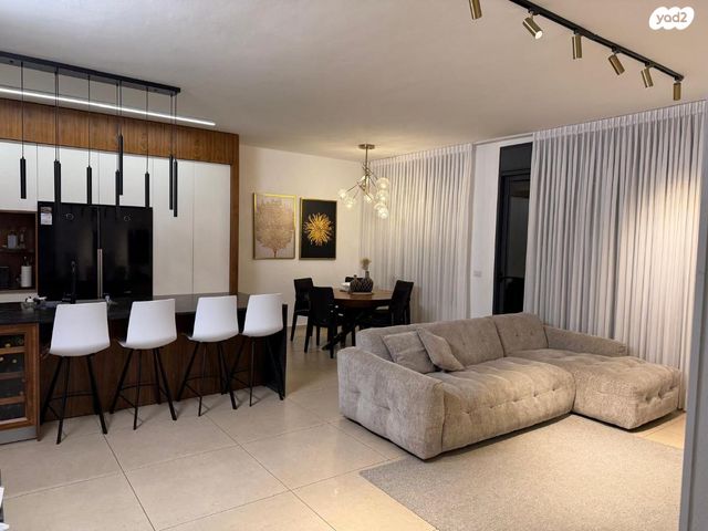 דירה, כינור 24, הקריה מע"ר, אשדוד