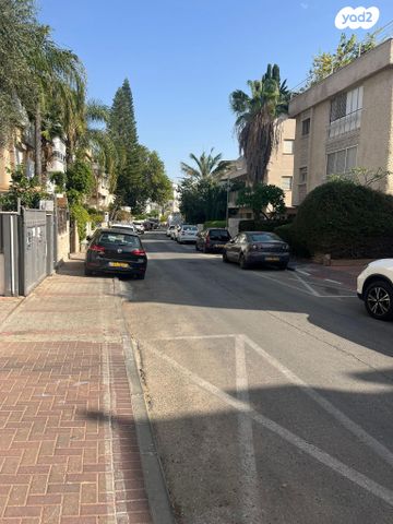 דירה, ארלוזורוב 40, מרכז, קרית עבודה, חולון