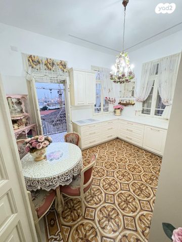 דירת גן, מעלה השיחרור 1, העיר התחתית, ואדי סאליב, חיפה