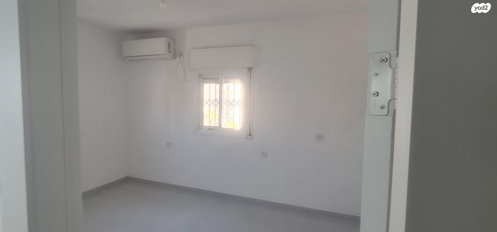 דירה, שדרות הנשיא וייצמן 80, מרכז העיר, חדרה