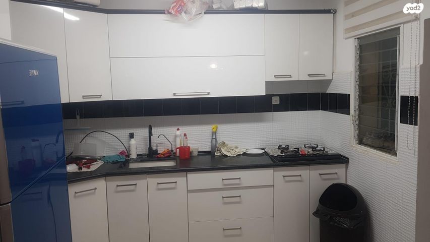 דירת גן, הצנחנים 12, חב"ד, נווה אורנים, לוד