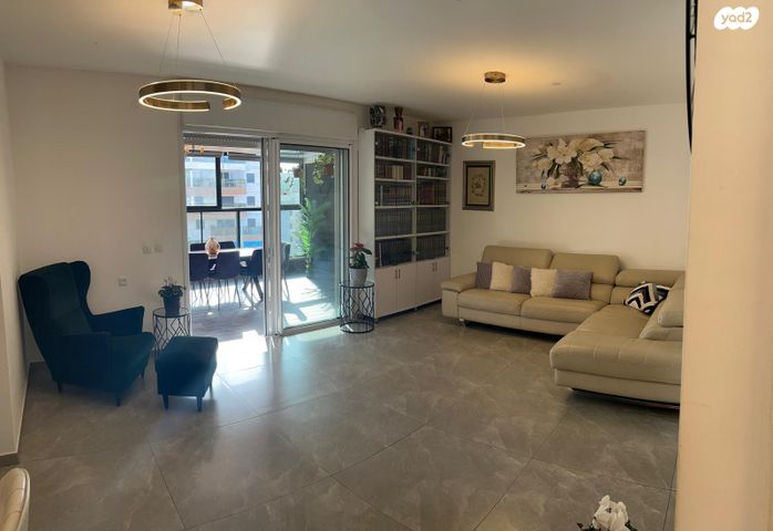 דירה, רועי קליין 22, נווה שמיר רמת בית שמש ה-1, בית שמש