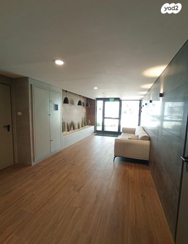 גג/ פנטהאוז, נחל קדרון 37, פארק הנחל, באר שבע