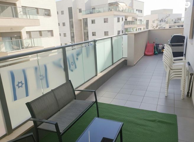 דירה, אחדות 30, בצוותא, חריש