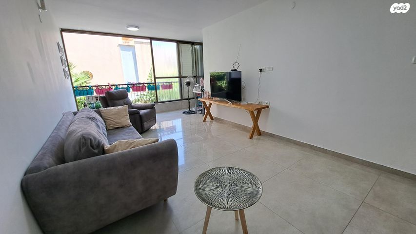 דירה, גאולים 35, קרית אילון, חולון