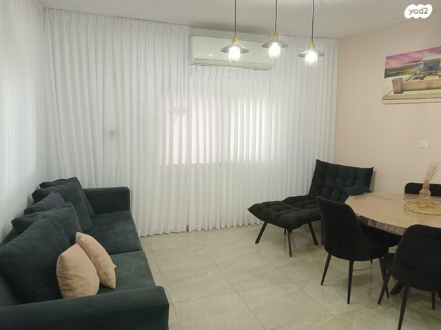 בית פרטי/ קוטג', השומר 3, נאות המייסדים, שדרות