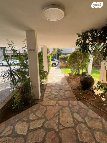 דירה, ארלוזורוב 40, מרכז, קרית עבודה, חולון