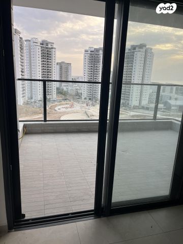 דירה, הכלניות 22, כלניות, טירת כרמל