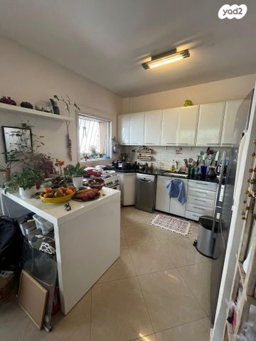 דירה, ארלוזורוב 40, מרכז, קרית עבודה, חולון