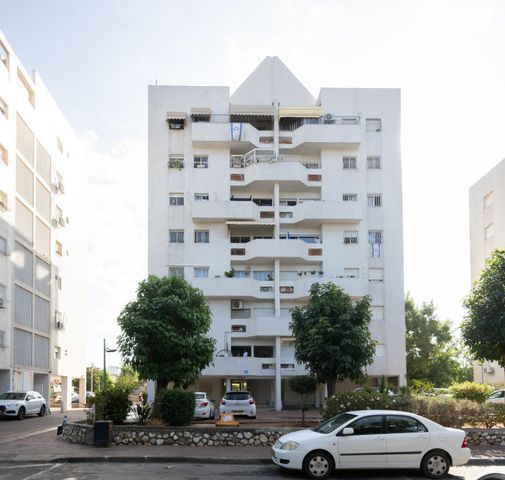 דירה, יונה צבי פיינשטיין 19, מישור הנוף, ראשון לציון