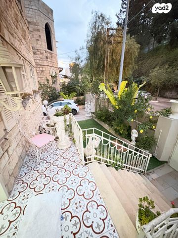 דירת גן, מעלה השיחרור 1, העיר התחתית, ואדי סאליב, חיפה