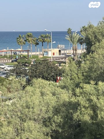 שדרות דגניה 69