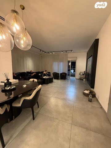 אריק איינשטיין 9