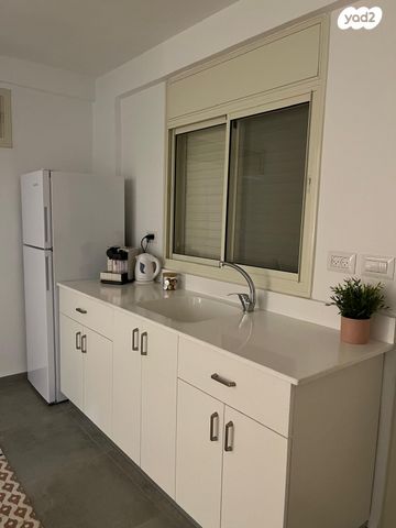 סטודיו/ לופט, האירוסים 46, גבעת אבני, גבעת אבני