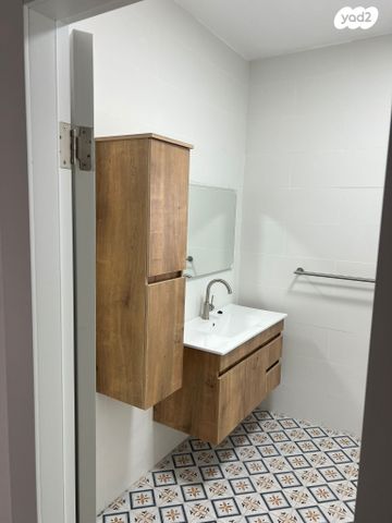 דירה, אמיל זולא 7, אברמוביץ', ראשון לציון