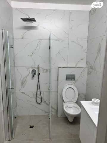 יחידת דיור, האלה 20, הר אדר, הר אדר