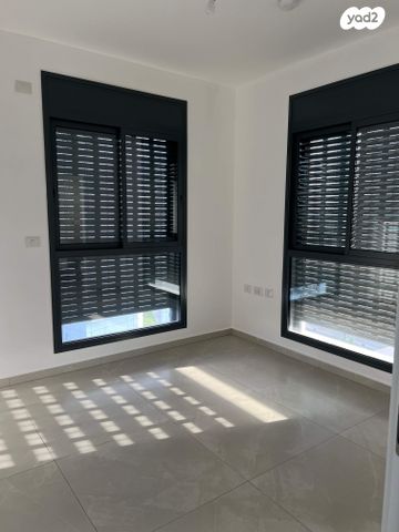 אמנון ליפקין שחק 1