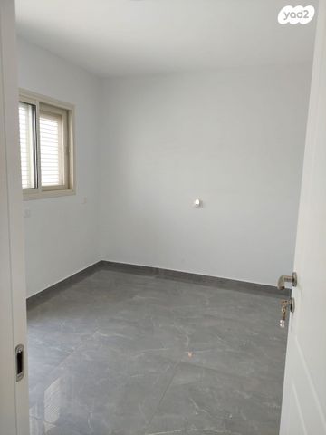 ד"ר אמיל זומרשטיין 4