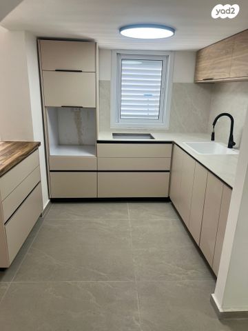 דירה, אמיל זולא 7, אברמוביץ', ראשון לציון