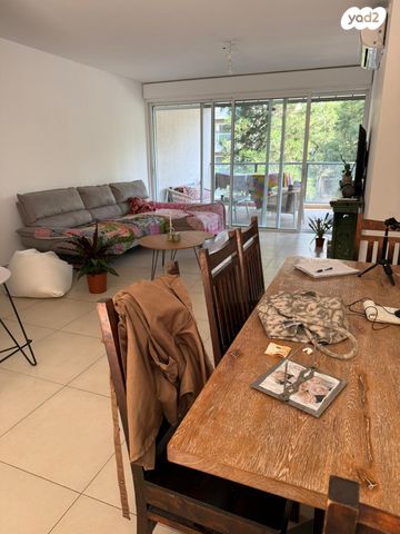 דירה, הגליל 43, נווה דוד רמז, רעננה