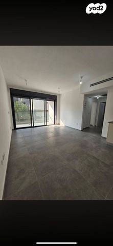 דירה, מרדכי אנילביץ' 7, קרית ויצמן, רעננה