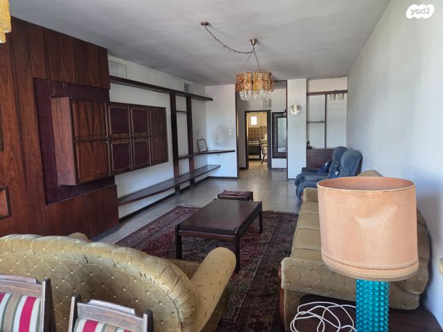 ז'בוטינסקי 134