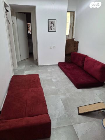 דירה, הרב אלנקווה 53, נווה ברבור, כפר שלם מערב, תל אביב יפו