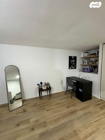 יחידת דיור, הגבעה 31, כפר האורנים, כפר האורנים