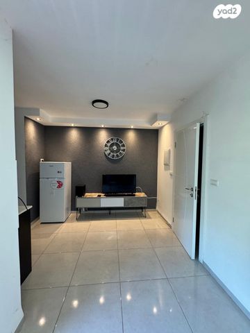 הנרייטה סולד 17