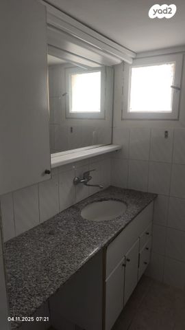 דירה, אילנות 19, כרמל מערבי, חיפה