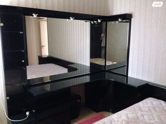 דירה, הטייסים 13, תל גיבורים, חולון