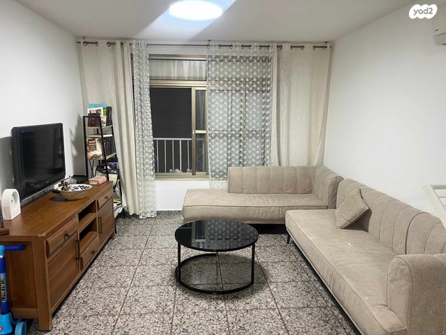 דירה, יהודה בורלא 8, נווה אלון, עכו