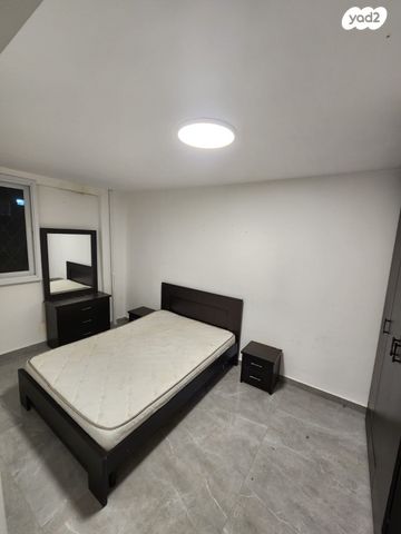 שמעון בר גיורא 26