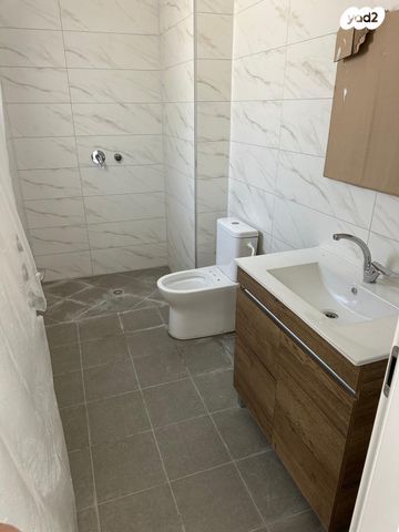 דירה, יצחק ארנסט נבנצל 1, מורדות ארנונה, ירושלים