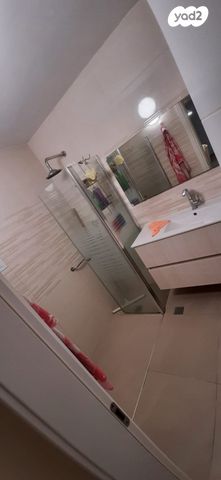 דירה, הרי גולן 7, רובע י"א, אשדוד