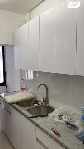 דירה, רב האי גאון 10, נווה און, בני ברק