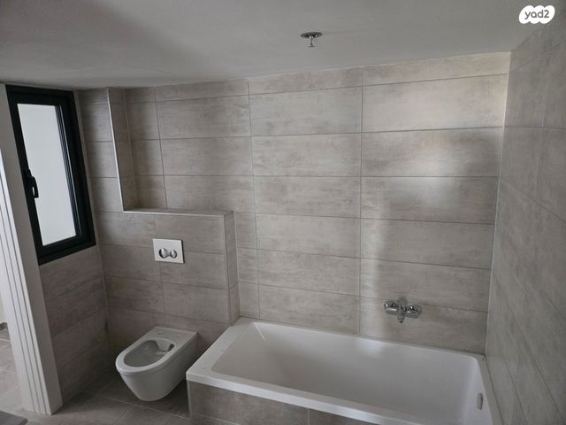 דירה, שדרות רחבעם זאבי 3, פארק העסקים האלף, ראשון לציון