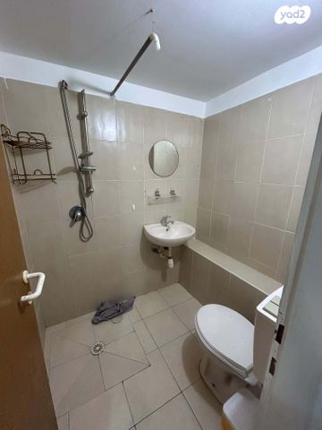 יחידת דיור, השופטים 8, נאות יהודית ונווה ארזים, חולון