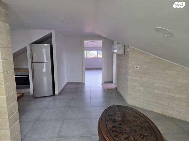 סטודיו/ לופט, כצנלסון 1, בית דגן, בית דגן