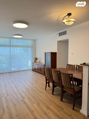 דירה, ורדיה 8, ורדיה, חיפה