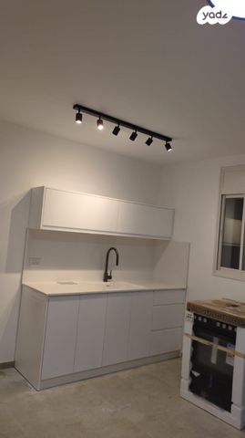 דירה, רבן יוחנן בן זכאי 55, קטמונים, ירושלים