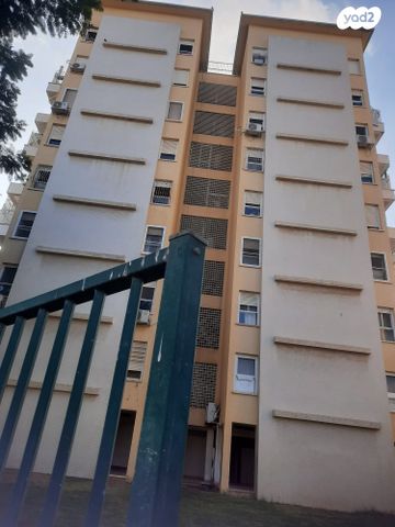 יצחק רבין 35