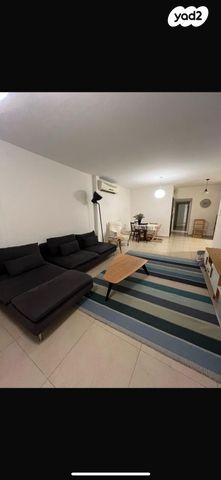 דגל ראובן 44